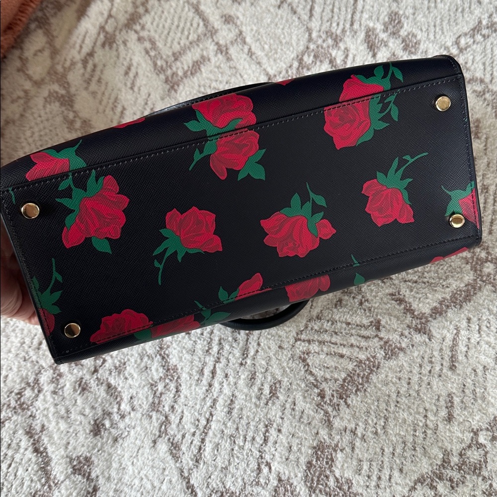 Like-new Kate Spade New York satchel stunning black leather bold red rose print - Picture 6 of 7